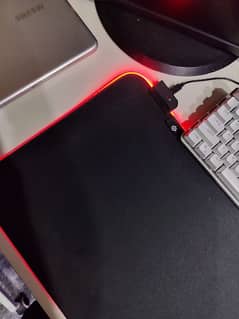 Large mouse Pad RGB with Box