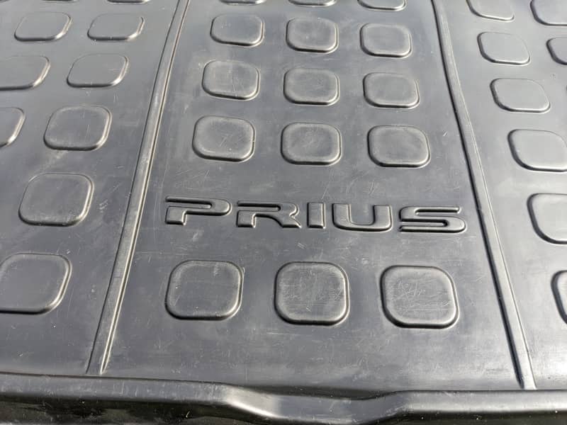 Jdm Toyota Prius OEM genuine trunk mat for sale 3