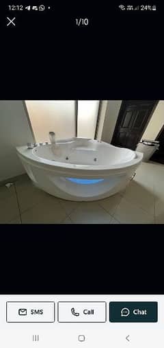 corner bath jacuzi perfect n working condition 0