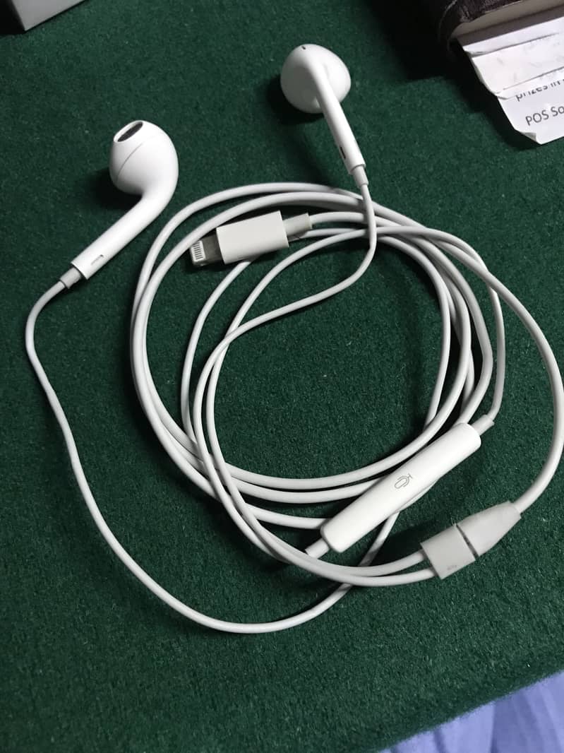 Apple iPhone 14 Pro Max & 11 Pro Max - Original charger Cable EarPods 10
