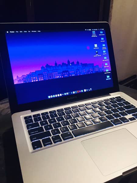 Apple Macbook Pro Mid-2012 0