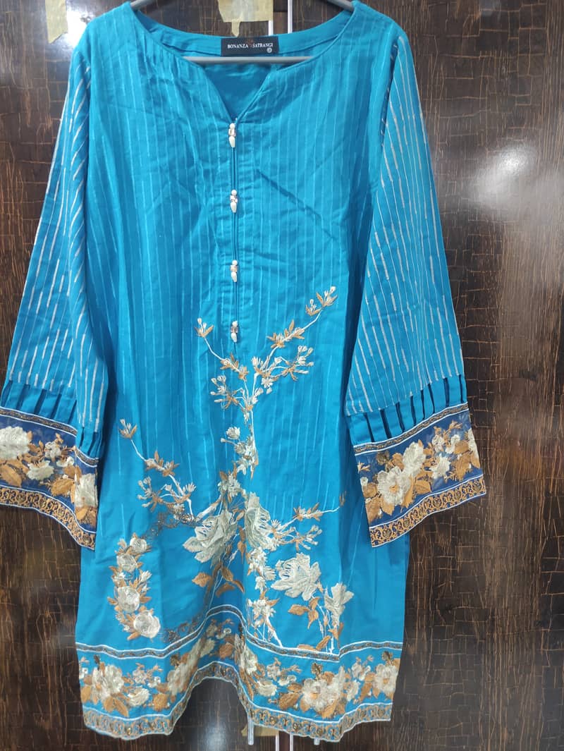 2pc dress / branded dress / lawn embroidered dress 1