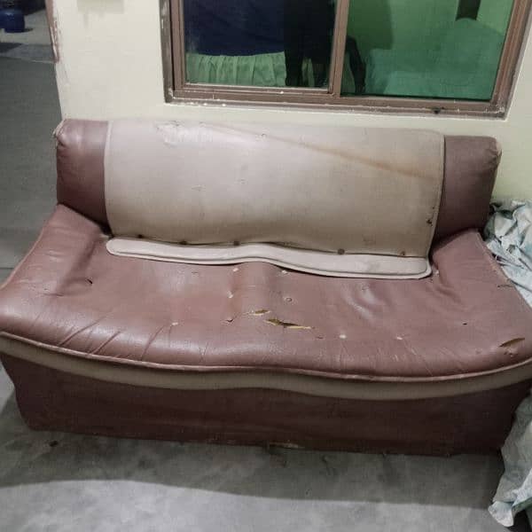 sofa. . 3 seater. . . one 2 seter and one is 1 seater 3030685811 1