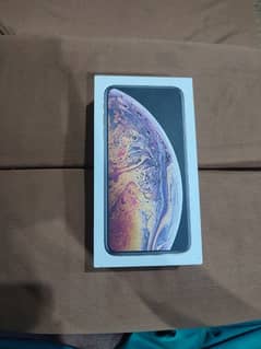 iphone xs max with box (NON PTA) 64gb