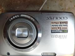 Nikon COOLPIX 0