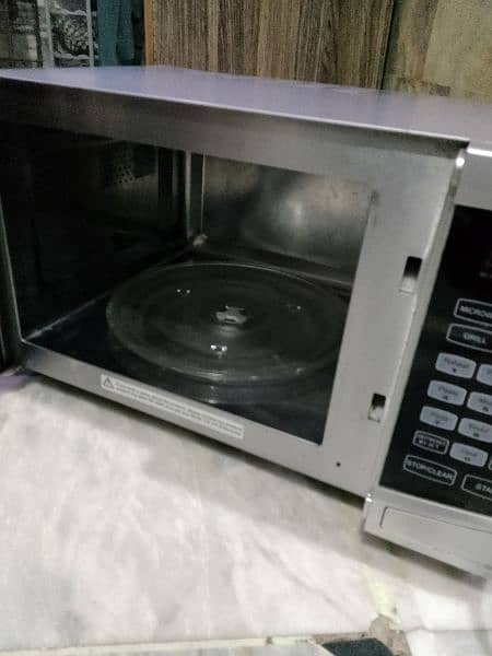 Micro wave oven 2