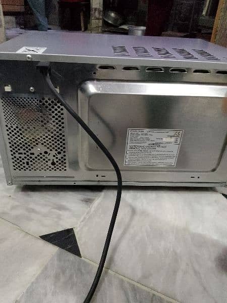 Micro wave oven 3