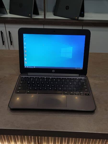 Hp Chromebook 11 Windows 10 lite Laptop 4