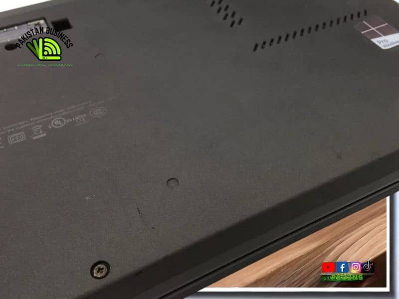 *Lenovo Thinkpad X250 Ultrabook* 3