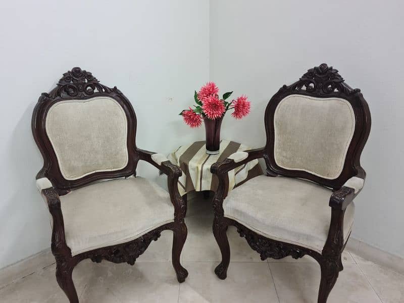 set of 2 chairs 1