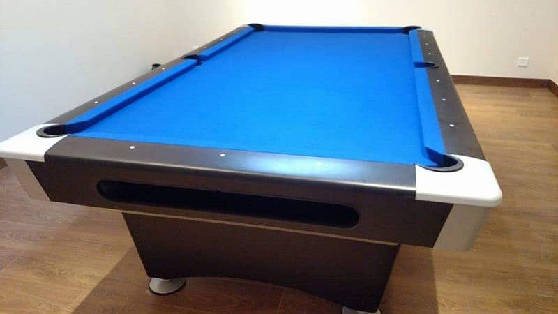 All Type Of Game Snooker / Pool/ Table Tennis / Football Game / Dabbo 6