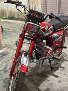 Honda Cg 125 red color urgent sale