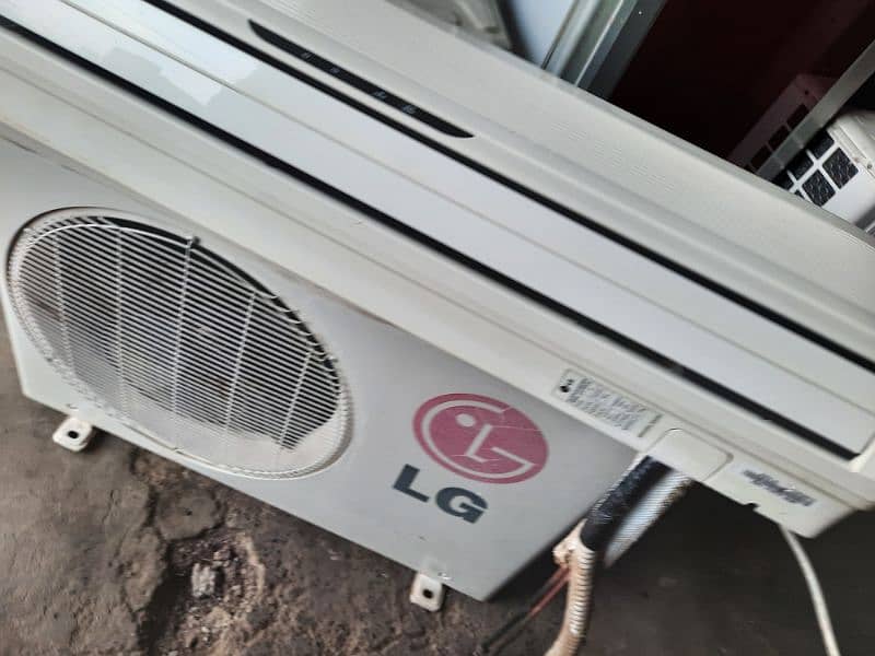 LG Air Conditioner 1.5 ton 1