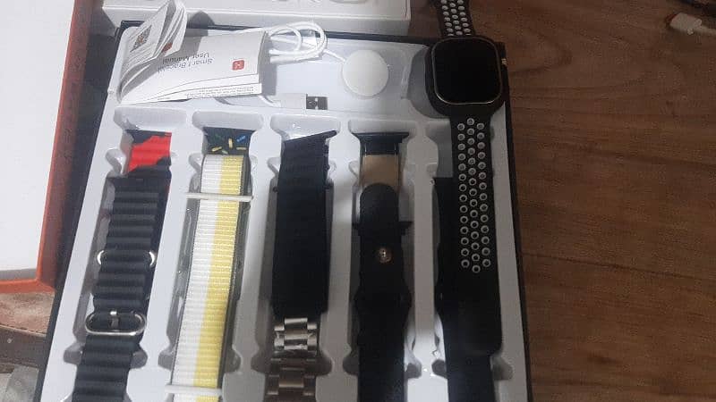 Apple watch ultra 2 with 10 straps plus cover 1