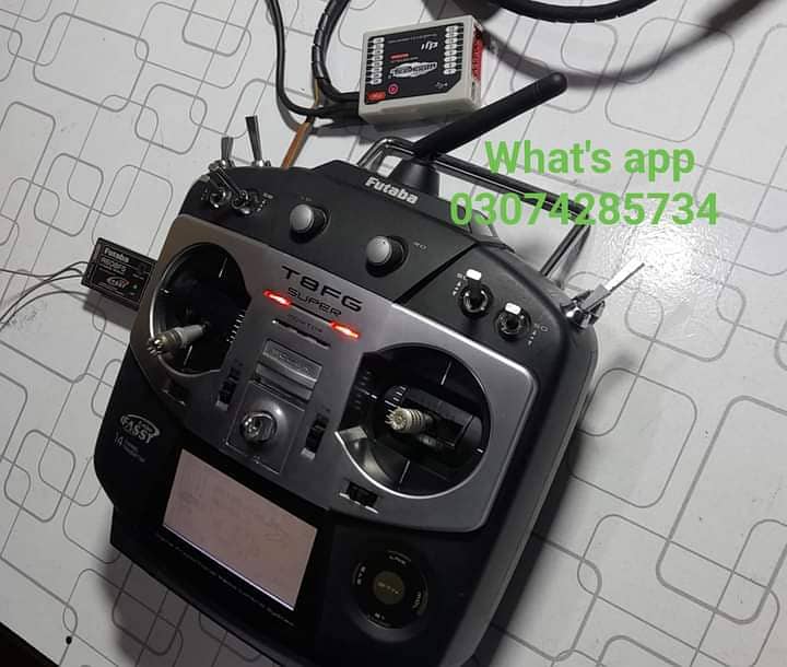 Futaba t8fg 14ch transmitter and futaba receiver with battery 0