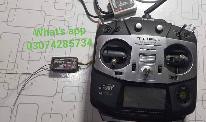 Futaba t8fg 14ch transmitter and futaba receiver with battery 3