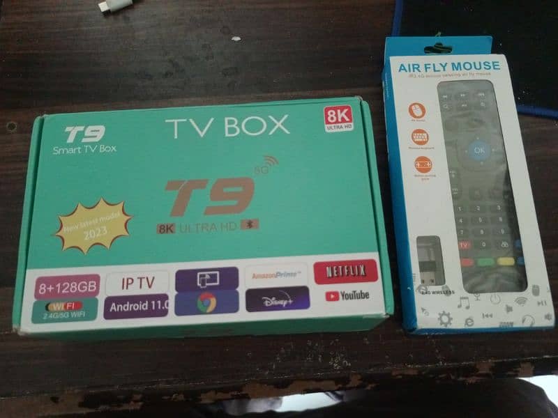 New T9 Android TV box 8gb RAM and 128 GB ROM alongwith Air fly mouse 1