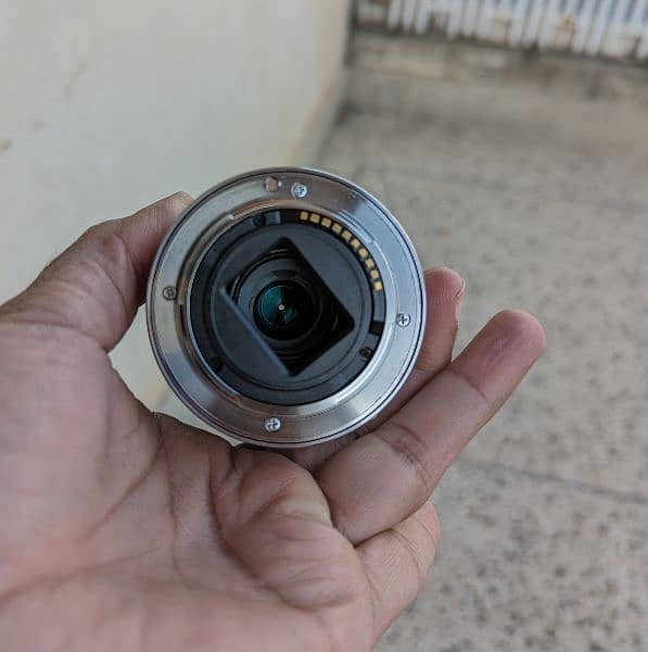Sony Lens 55-210mm F4.5 - 6.3 oss 4