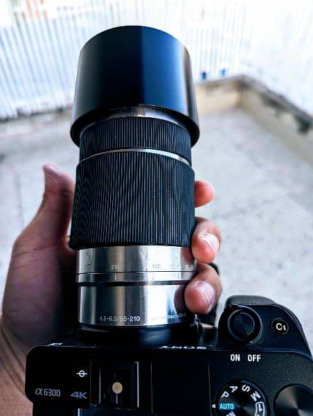 Sony Lens 55-210mm F4.5 - 6.3 oss 7