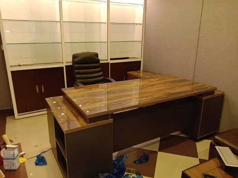 Office Furnitures CEO , Executive Tables and Chairs 8