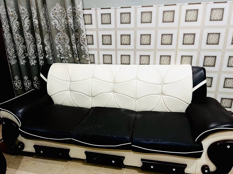 sofa set/7 seater sofa/wooden sofa/sofa for sale in Khairpur 2
