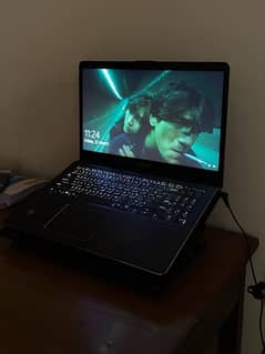 Asus i7 8th gen slim laptop for sale 0
