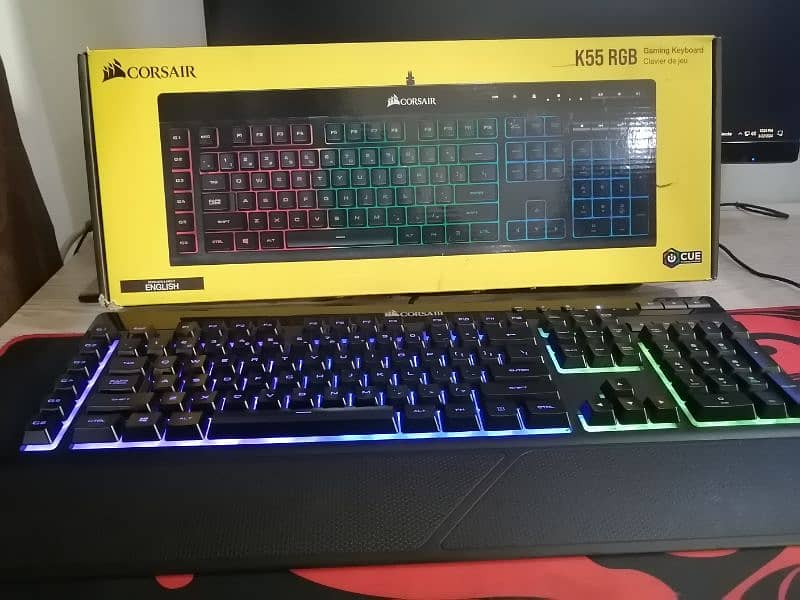 keyboard with boxes can be bought separately. 2