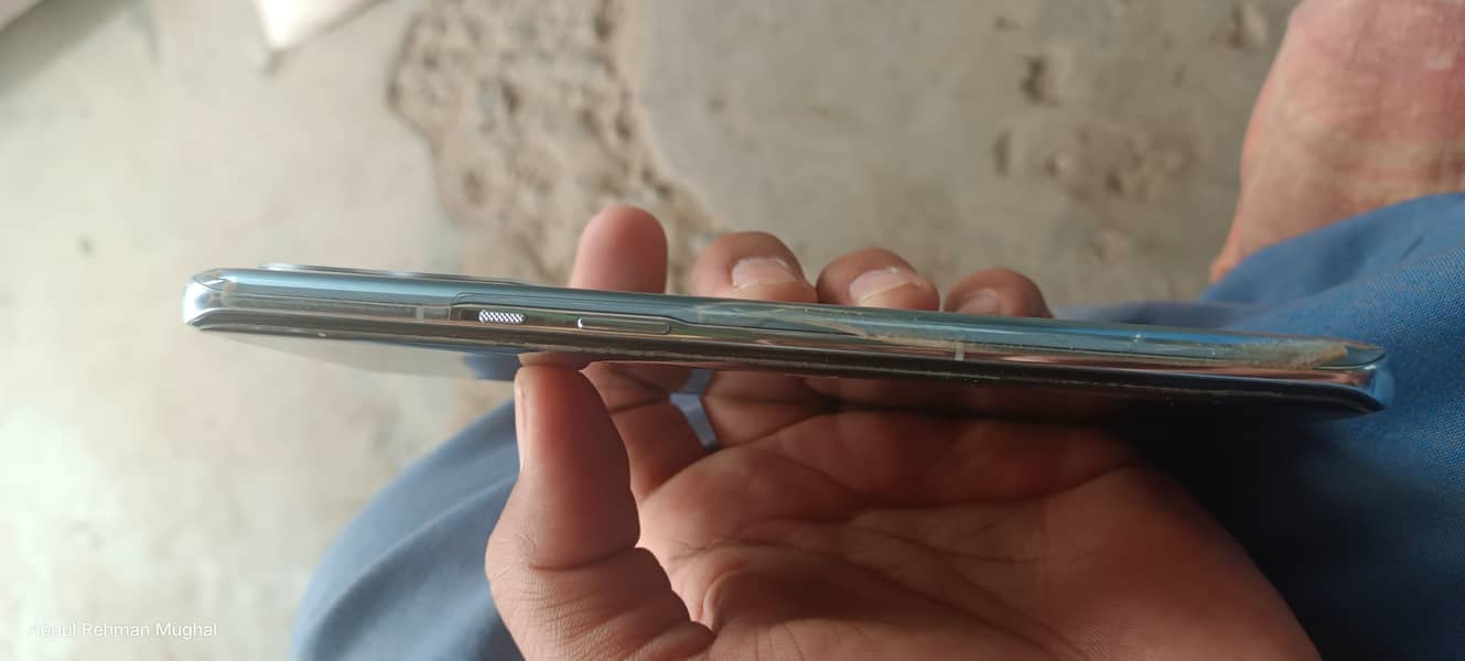 OnePlus 9 pro 5G 9