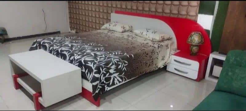 bed, bedset, poshish bed, bedroom set, wooden bed, king size bed 5