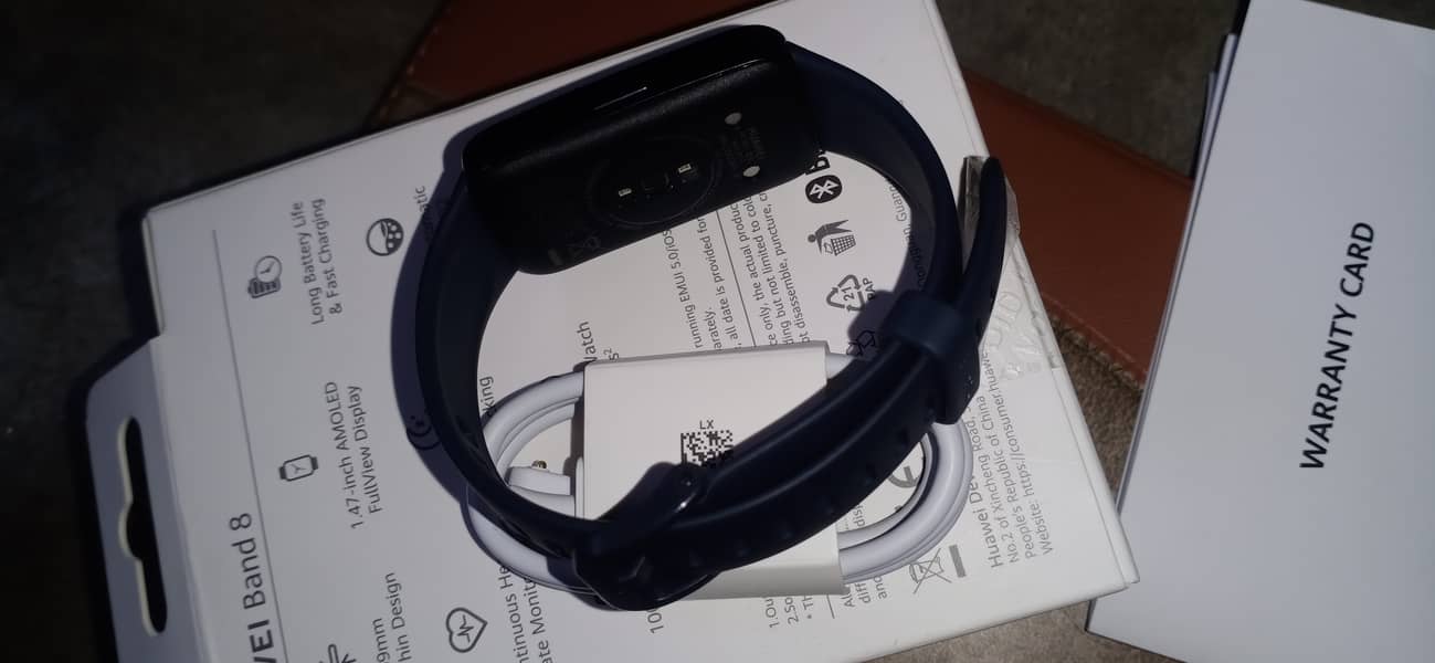 Huawei Band 8 (Smart Watch) Box pack 11