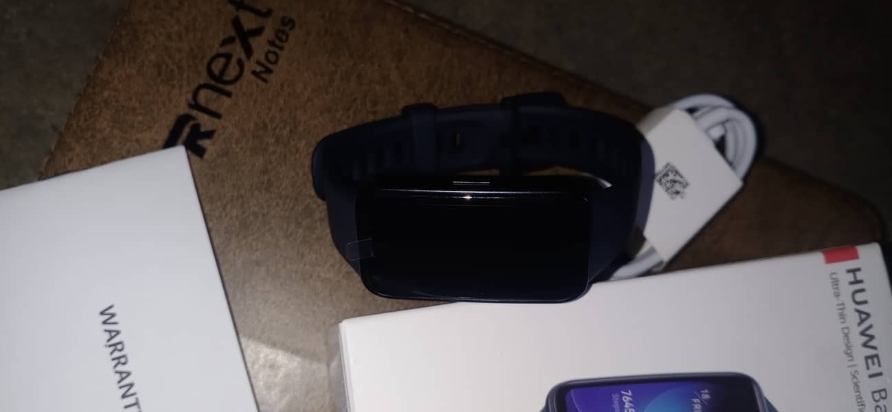 Huawei Band 8 (Smart Watch) Box pack 19