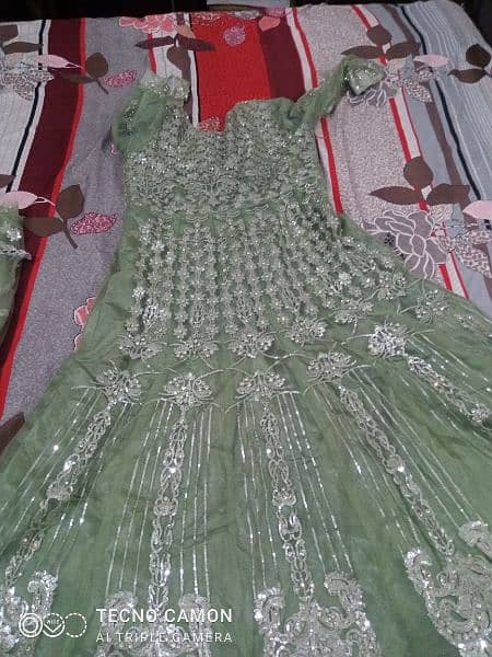 wedding formal wear maxi check this images I,want to sale . 10