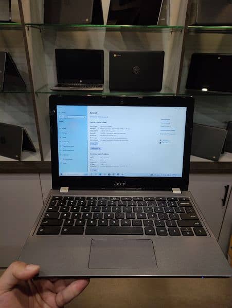 Acer C740 Windows laptop 4