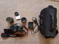 CANON EOS 700D CAMERA FOR SALE 360° Touch Display