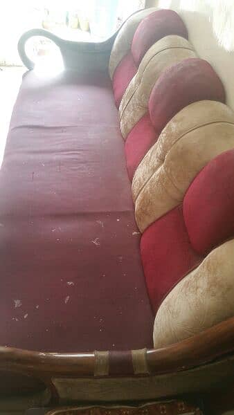 5 seater sofa  is very strong, only the fabric will be changed, urgent 1