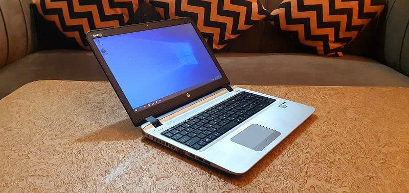Laptop HP ProBook 450 G3 | Core i5, 6th Gen | SSD + HDD | DDR4 8