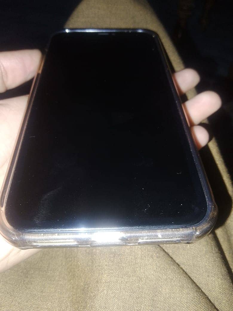 iphone 11 64gb Exchange possible with samsung 5