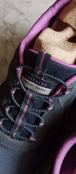 Original Skechers D'luxe Comfort Lace-Up Shoes. 5