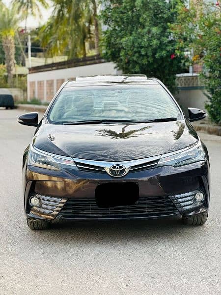Toyota Carolla Altis Grande 1.8 2018 3