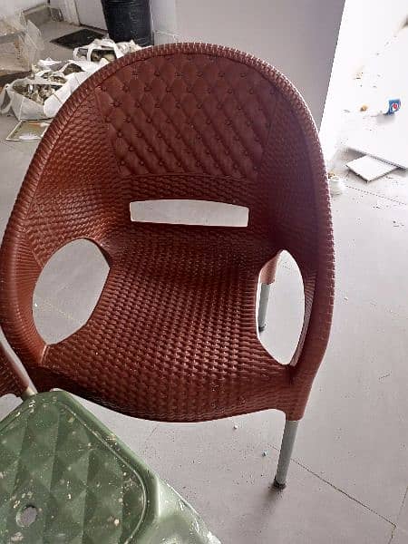 office Chair, side table, plastic chairs and folding table 1
