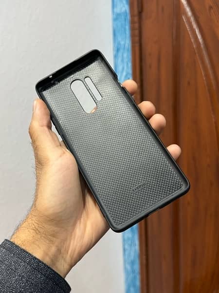 OnePlus 65w/30w Charger and Case 11