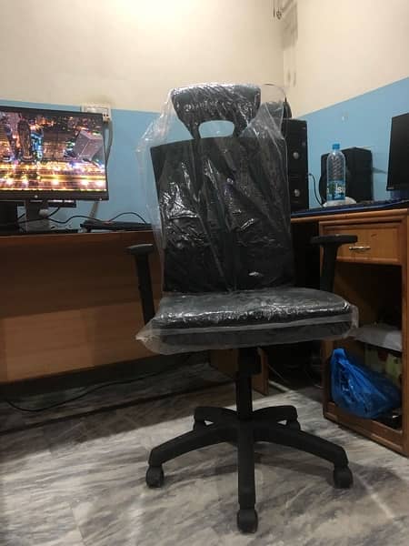 Gaming Chair | Revolving Chairs | Imported Gaming Chair |Office Chairs 18