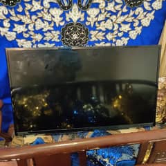 Sony led 40 inches. . . used a lil bit but in new condition