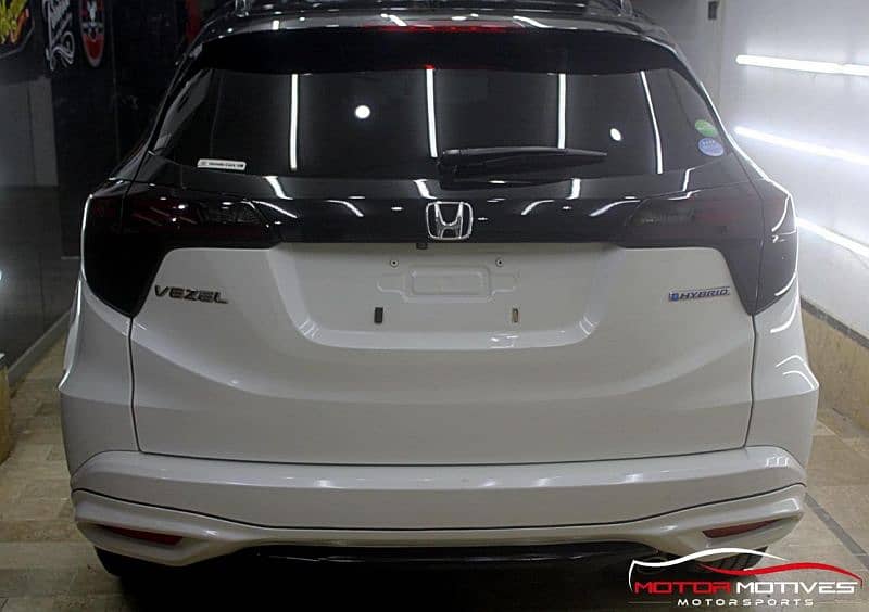 Honda Vezel 2015 Body kit Available 4