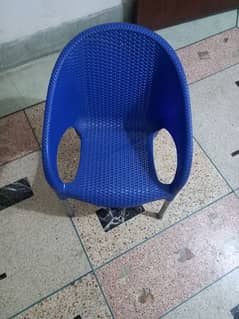 Blue kids chair 0