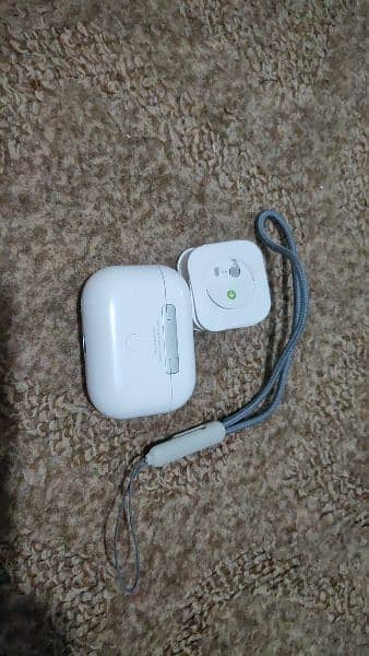 Apple Airpods Pro (2nd Generation) with MagSafe Charging Case (USB-C) 0