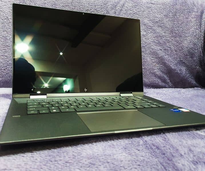 HP ENVY x360° i7 13th with HP Pen 3