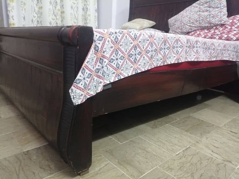 king size bed without mattress 4
