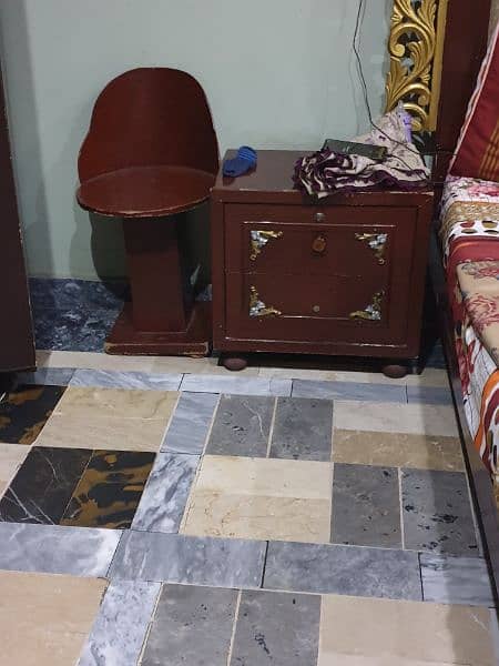 double bed without matress side table and dressing table for sale 4