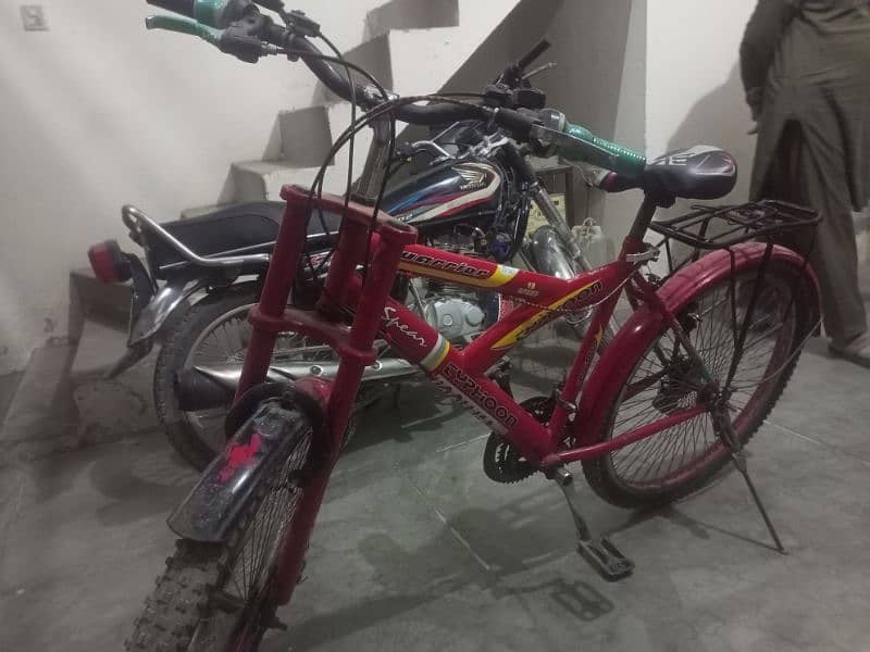 Bicycle for Sale. Gare wali cycle ha bilkul ok ha. 4